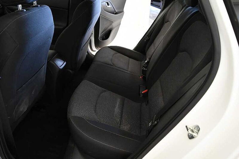 Hyundai i30 1.5 DPI Klass SLX 110
